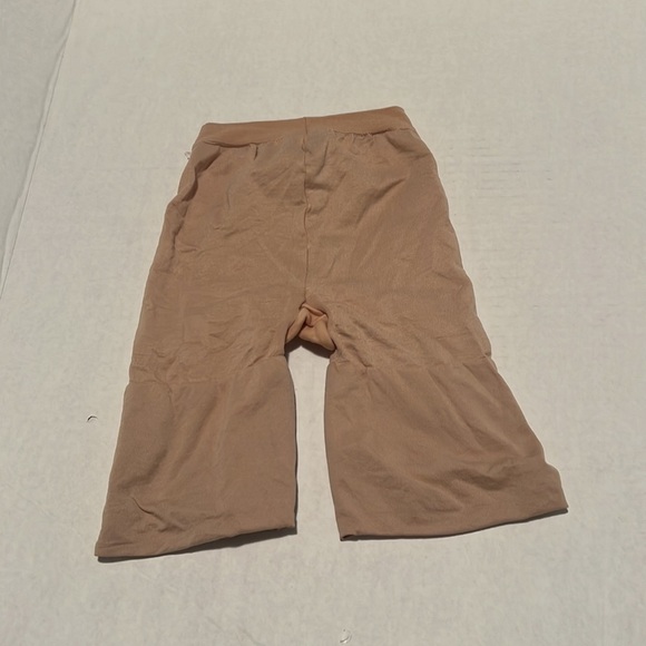 Star by Spanx size A - Picture 2 of 5